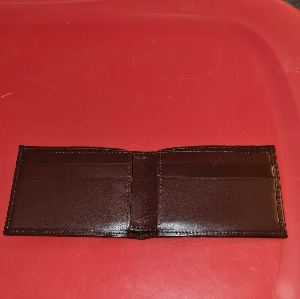 NWOT Men's unbranded Brown Wallet